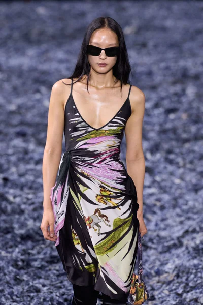 Look 79